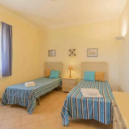 Alporchinhos Sleeps 8 Pool Wifi 빌라 Armação de Pêra